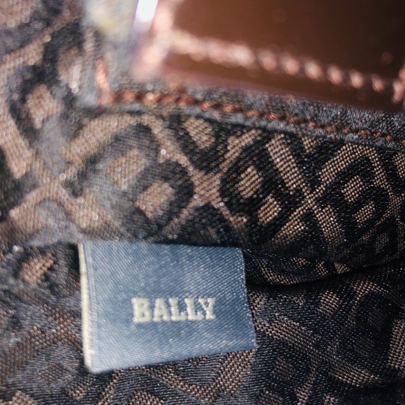 Bally Chocolate Brown Patent Leather Bag - Picture 10 of 11